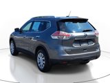 Used 2015 Nissan Rogue SV image 4