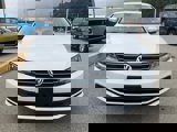 Used 2017 Volkswagen Jetta SE image 2