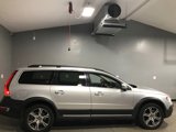 Used 2015 Volvo XC70 T5 Platinum image 2