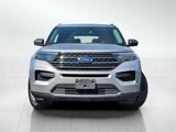 Used 2021 Ford Explorer XLT image 2