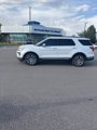 Used 2018 Ford Explorer Platinum image 2