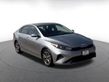 Used 2024 Kia Forte LXS image 3