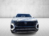 Used 2024 Volkswagen Atlas Cross Sport SE image 2