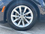 Used 2018 Volkswagen Beetle 2.0T SE image 6