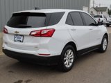 Used 2019 Chevrolet Equinox LS image 3