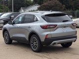 New 2024 Ford Escape SE image 3