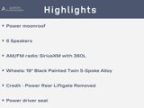 Used 2023 Volkswagen Tiguan SE R-Line image 2