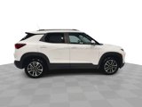 Used 2024 Chevrolet TrailBlazer LT image 4