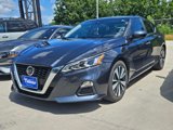 Used 2022 Nissan Altima 2.5 SV image 2
