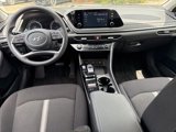 Certified 2022 Hyundai Sonata SE w/ Cargo Package image 4