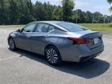 Used 2023 Nissan Altima 2.5 SV image 4