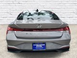 Used 2023 Hyundai Elantra SEL w/ Convenience Package image 3