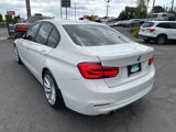 Used 2016 BMW 320i xDrive Sedan image 4