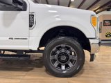 Used 2017 Ford F250 XLT w/ FX4 Off-Road Package image 4