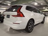 Certified 2022 Volvo XC60 B5 Momentum image 4