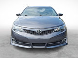 Used 2014 Toyota Camry SE image 2