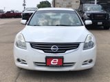 Used 2011 Nissan Altima 3.5 SR w/ 3.5SR Premium Pkg image 2