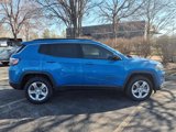 Used 2023 Jeep Compass Latitude image 3