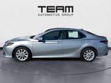 Used 2022 Toyota Camry LE image 4