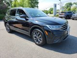 Certified 2022 Volkswagen Tiguan SE image 5
