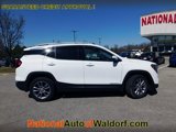 Used 2023 GMC Terrain SLT image 4