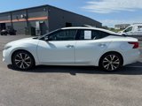 Used 2017 Nissan Maxima Platinum image 3