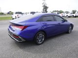 Used 2024 Hyundai Elantra SEL image 2
