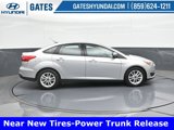 Used 2018 Ford Focus SE image 3