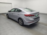 Used 2017 Hyundai Elantra SE image 3