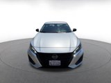 Used 2024 Nissan Altima 2.5 SV image 5