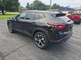 Used 2024 Chevrolet Trax RS w/ Driver Confidence Package image 3