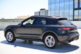 Certified 2025 Porsche Macan image 3