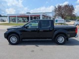 Used 2015 Nissan Frontier SV image 2