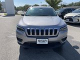 Used 2020 Jeep Cherokee Latitude w/ Cold Weather Group image 2