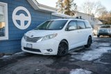 Used 2011 Toyota Sienna XLE image 2