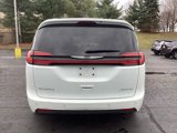 Certified 2023 Chrysler Pacifica Limited image 5