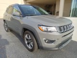 Used 2020 Jeep Compass Limited image 3