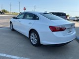 Used 2023 Chevrolet Malibu LT image 3