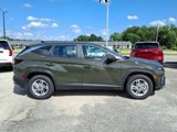 Used 2025 Hyundai Tucson SE image 2