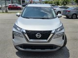 Used 2021 Nissan Rogue SV image 3