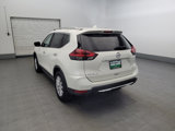 Used 2017 Nissan Rogue SV w/ Sun & Sound Touring Package image 5