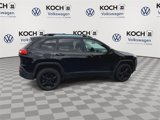 Used 2017 Jeep Cherokee High Altitude image 2