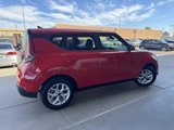 Used 2023 Kia Soul LX w/ LX Technology Package image 4