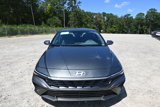 New 2025 Hyundai Elantra SE image 2