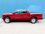 Used 2022 Nissan Frontier SV image 2