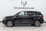 Used 2022 Volkswagen Taos SE w/ Panoramic Sunroof Package image 2