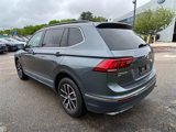 Used 2021 Volkswagen Tiguan SE w/ Panoramic Sunroof Package image 5
