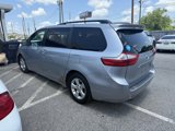 Used 2015 Toyota Sienna LE image 5