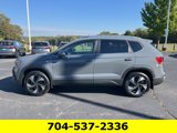 New 2024 Volkswagen Taos SE image 2