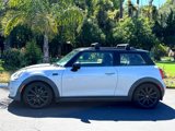 Used 2017 MINI Cooper 2-Door Hardtop image 2